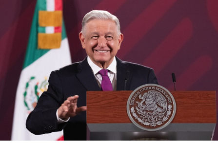  PROPONE AMLO CREACIÓN DE FARMACIA MUNDIAL